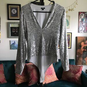 EXPRESS size S Gray Shimmer Sparkle Sequin Embellished Thong Bodysuit Lined